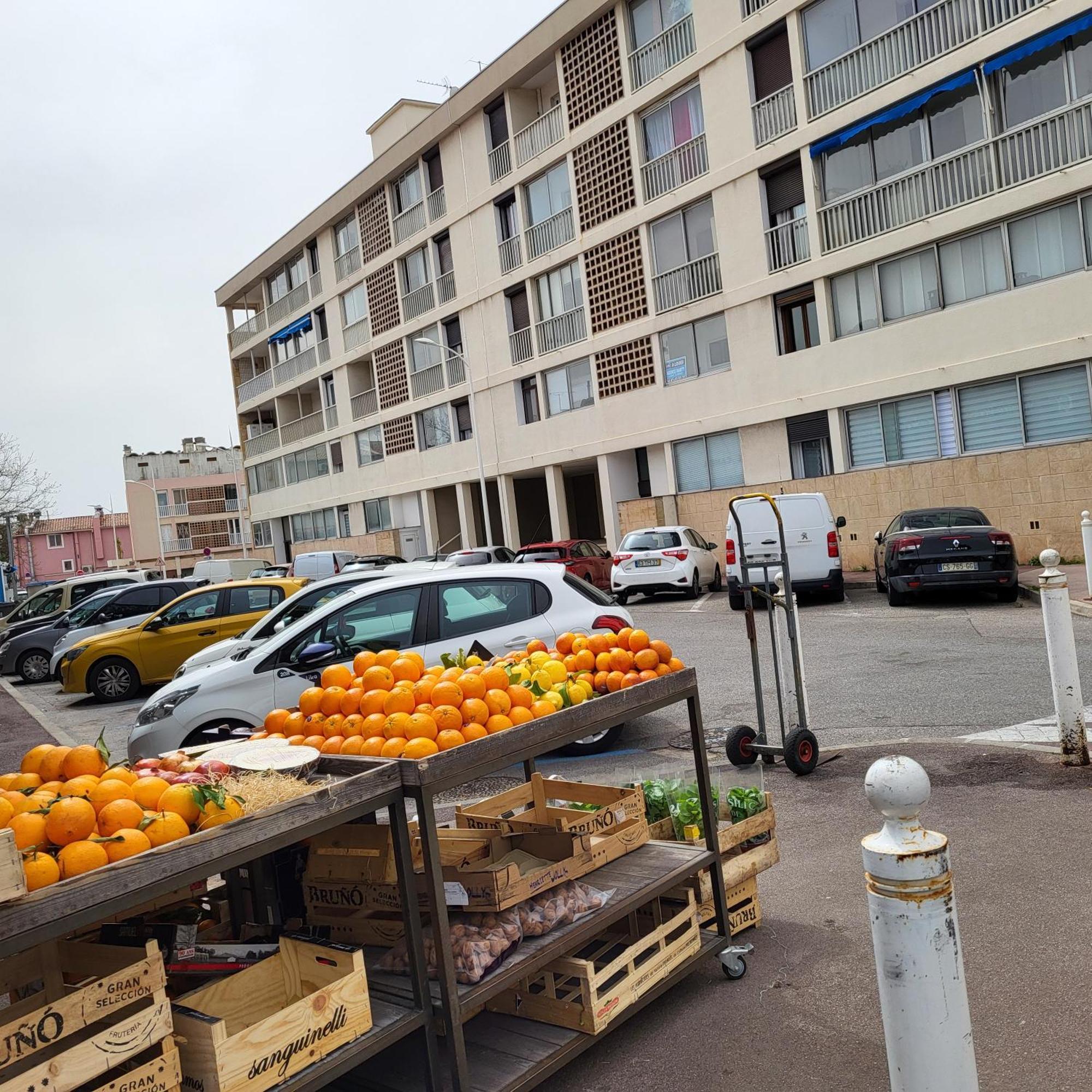 Ferienwohnung A 50M Du Port De Carry-Cote Bleue Exterior foto